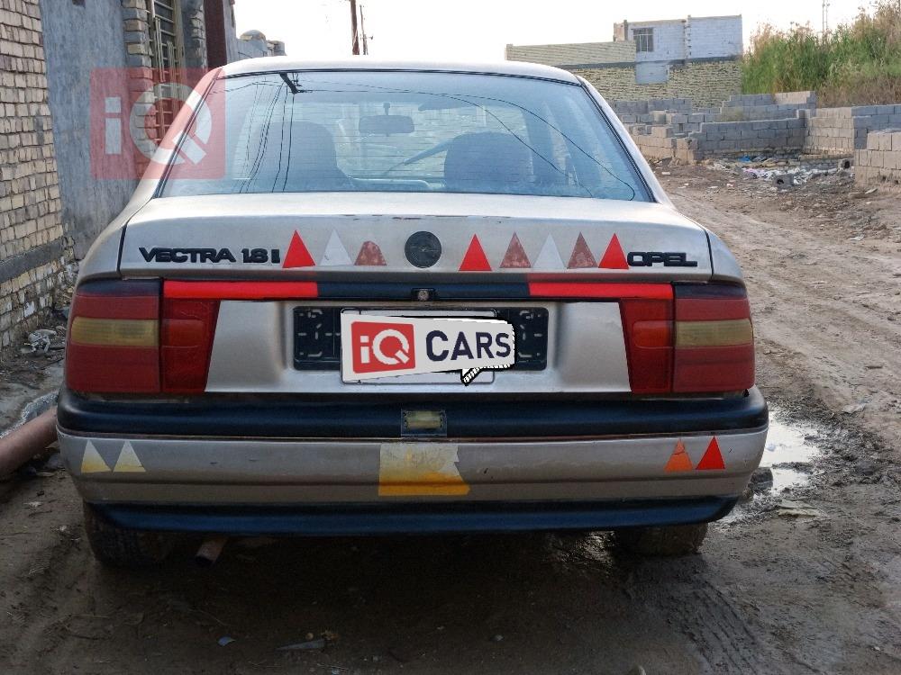 اوبل فيكترا